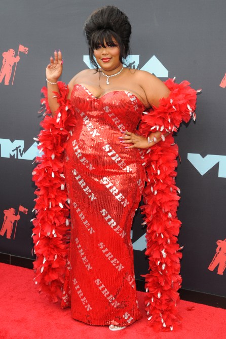 STYLECASTER | Here Are the Best Dressed Celebrities From the 2019 VMAs Red Carpet