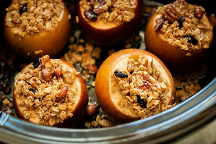 STYLECASTER | 16 Post-Workout Slow-Cooker Recipes That'll Make You Feel Great | Baked Apples