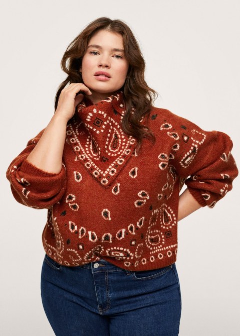 STYLECASTER | Plus Size Sweaters
