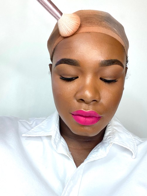 How-to-put-on-a-wig-step-2