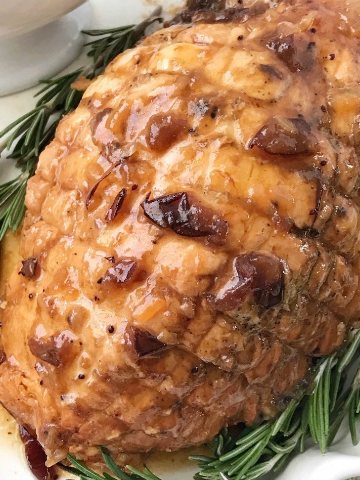 STYLECASTER | 17 Slow-Cooker Turkey Recipes That Feed A Crowd | Cranberry Turkey Breast