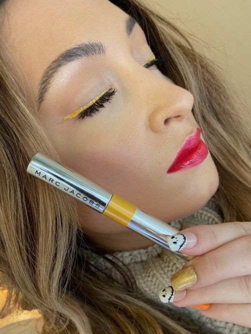 tinsel liner holiday makeup trends