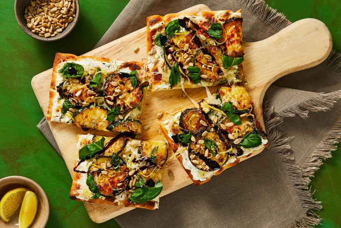 HelloFresh veggie flatbreads