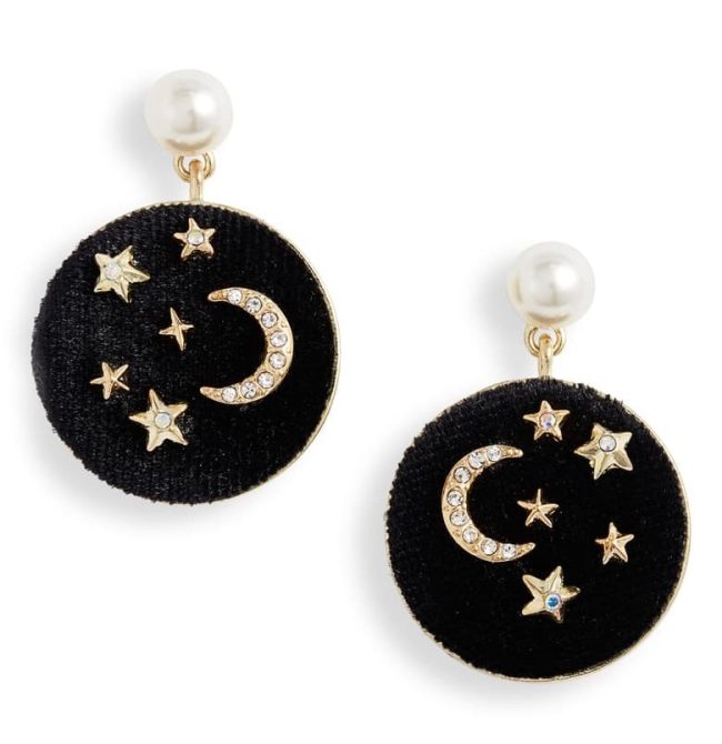 STYLECASTER | Nordstrom Sale Jewelry | pearl drop earrings