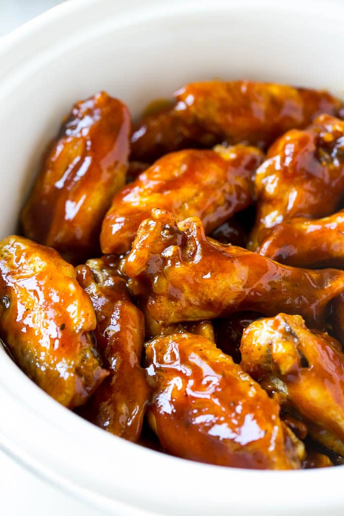 STYLECASTER | july 4th slow cooker recipes | slow cooker chicken wings
