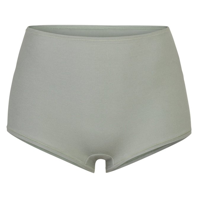 STYLECASTER | Kim Kardashian SKIMS Velour Collection