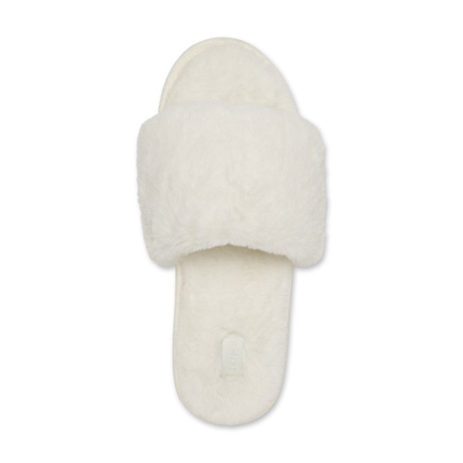 STYLECASTER | SKIMS The Slide