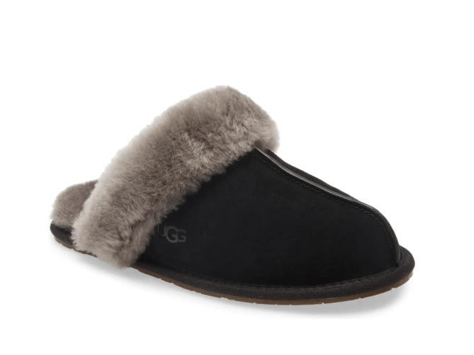 Stylecaster | UGG Scuffette Slippers