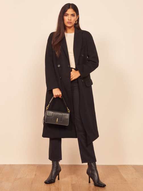 STYLECASTER | Matching Coats & Gloves