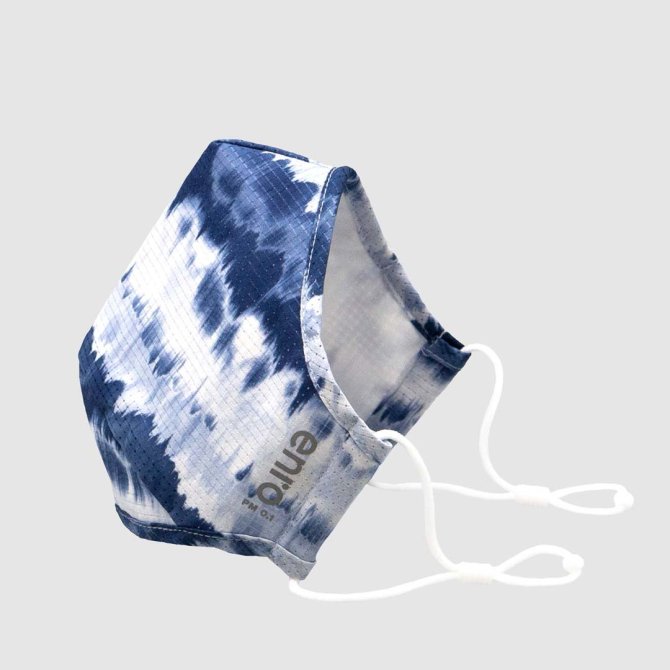 STYLECASTER | Kaia Geber Enro Face Mask