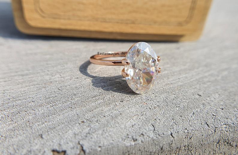 STYLECASTER | Celebrity inspired wedding ring dupes