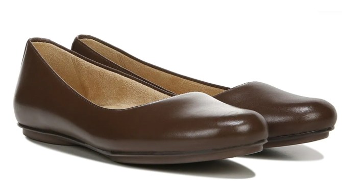 STYLECASTER | Naturalizer True Colors