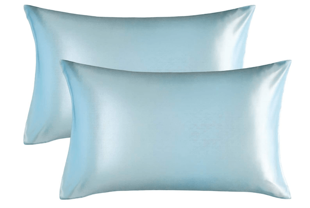 StyleCaster | Bedsure Satin Pillowcase Review