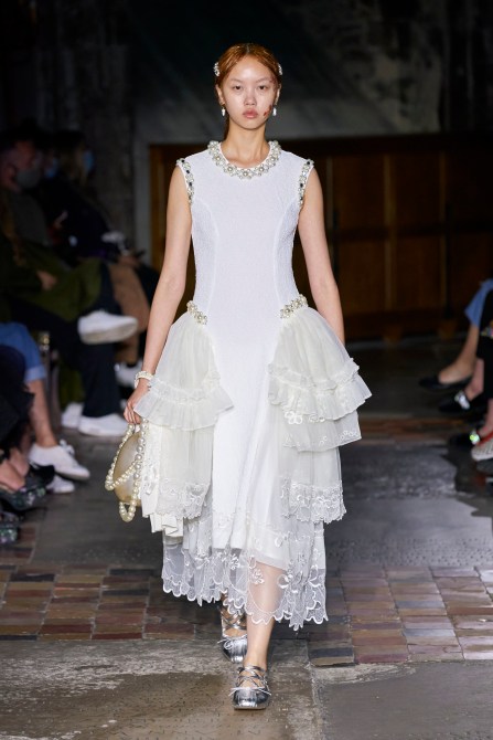 STYLECASTER | Wedding Dress Trends