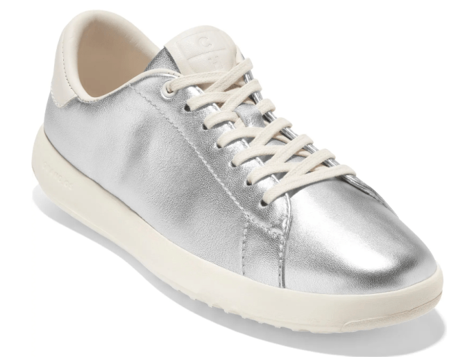 STYLECASTER | Nordstrom Anniversary Sale Sneakers
