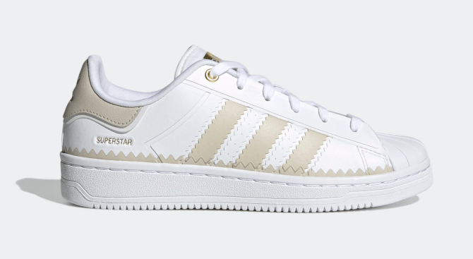 STYLECASTER | Bella Hadid Sneakers