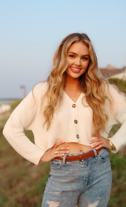 Susie E., "The Bachelor 2022"