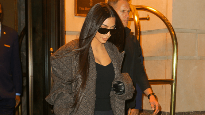 kim-kardashian-date-2