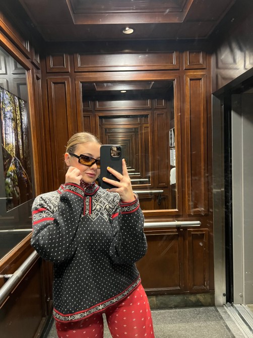 STYLECASTER | What To Wear Snowboarding