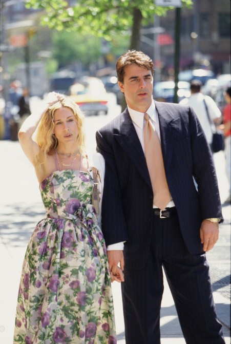 STYLECASTER | Carrie Bradshaw Anxious Attachment Disorder