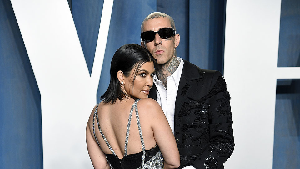 kourtney-kardashian-travis-barker
