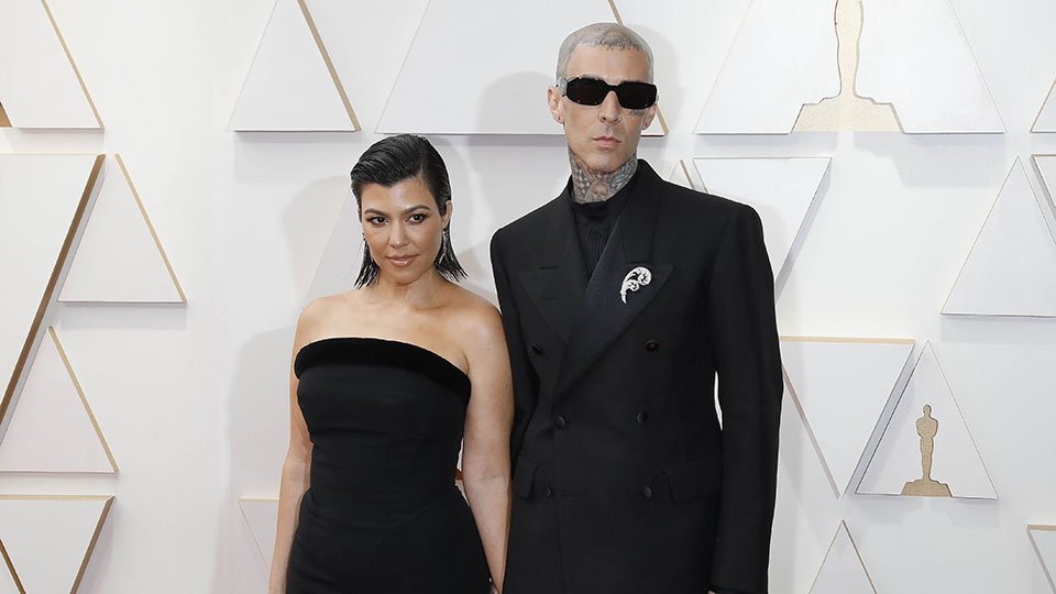 travis barker kourtney kardashian