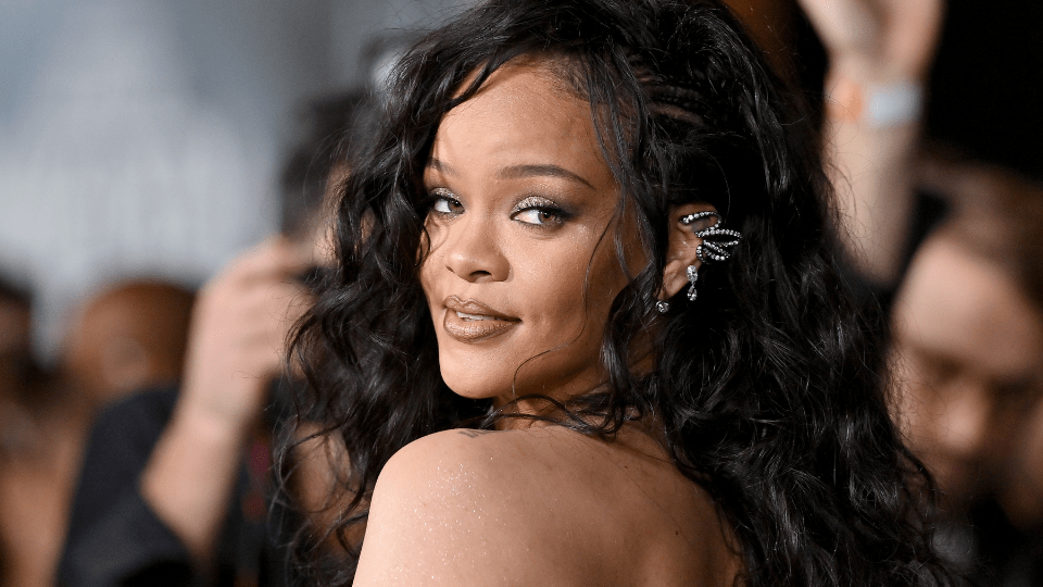 rihanna makeup