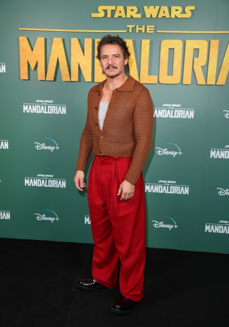 STYLECASTER | Pedro Pascal Fashion