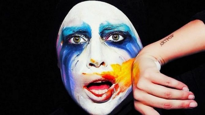 Lady Gaga Applause