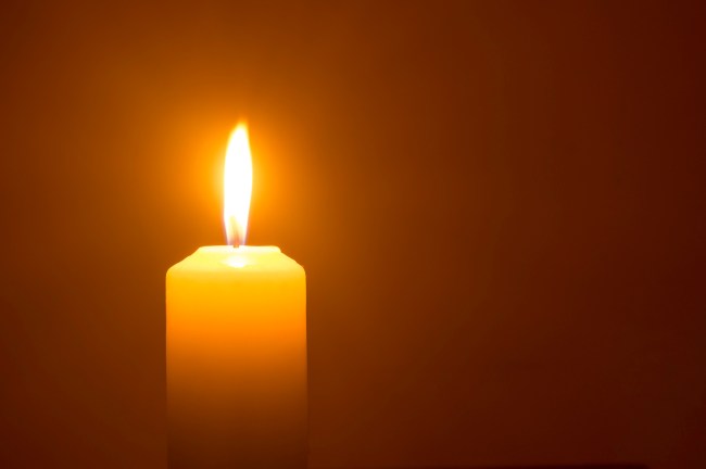 The Spiritual Meaning & Symbolism of Yellow Candles