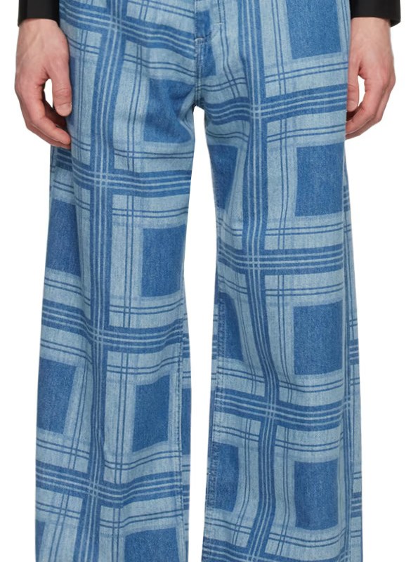 How to Buy Jeans: A 2025 Guide To Denim