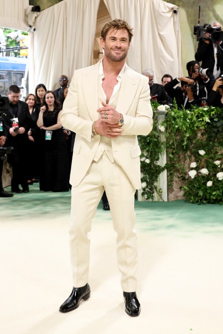 Chris Hemsworth attends The 2024 Met Gala Celebrating "Sleeping Beauties: Reawakening Fashion" at The Metropolitan Museum of Art on May 06, 2024 in New York City.