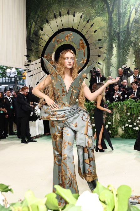 Harris Reed attends The 2024 Met Gala Celebrating "Sleeping Beauties: Reawakening Fashion" at The Metropolitan Museum of Art on May 06, 2024 in New York City.