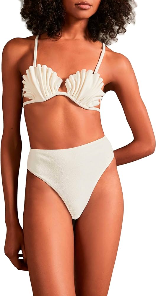 Fashion Trends Fall 2024: F1 Core, Goth Princess, Asymmetry, & More