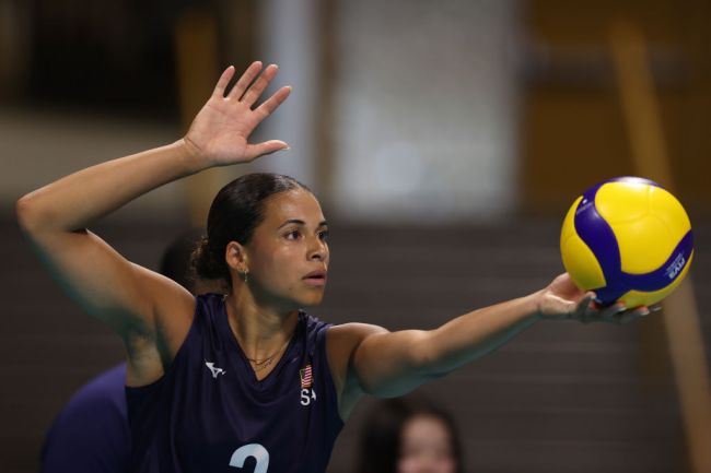 Avery Skinner #3 of the United States prepares to serve during a match between the United States and Netherlands as part of the 2024 USA Volleyball Cup presented by hoag at Walter Pyramid on July 14, 2024 in Long Beach, California.