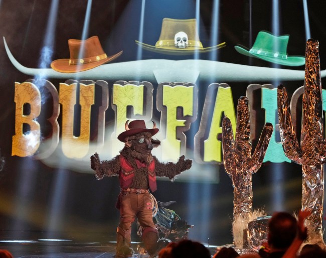 THE MASKED SINGER: Buffalo in the season premiere of THE MASKED SINGER airing Wednesday, Sep. 25 (8:00-9:02 PM ET/PT) on FOX.