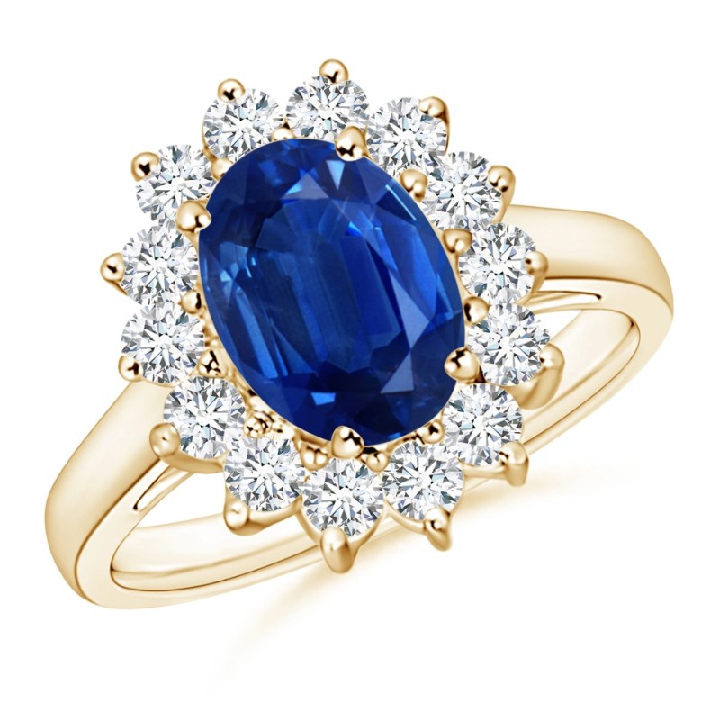 Engagement Ring Trends 2025: Bold Gold, Sustainable Diamonds & More