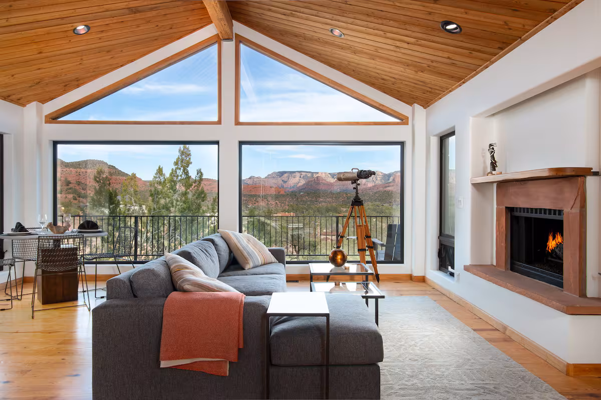 Luxury Hilltop Couple's Retreat in Sedona, Arizona