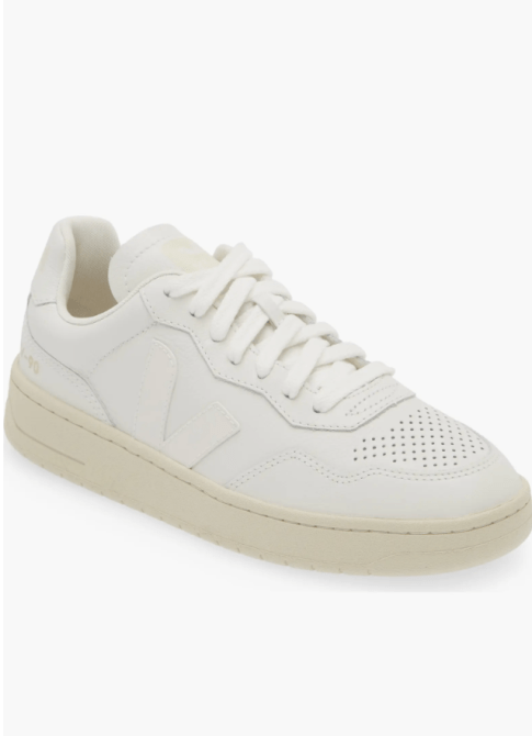 Veja V-90 Leather Sneaker