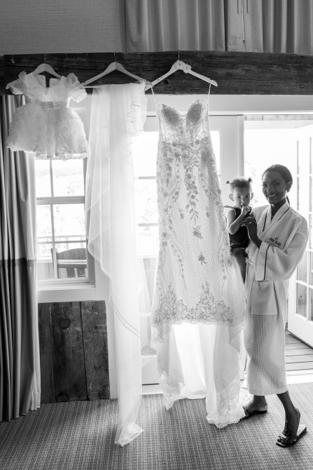 Mark and Mina Wedding Photos - 90 Day Fiance