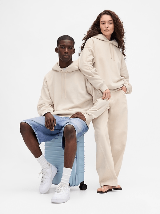 The Gap x Béis Collaboration Is Finally Shoppable—Here's What to Buy