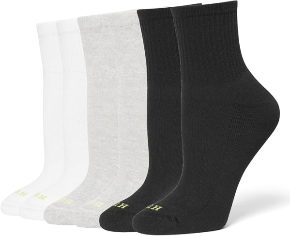 Hue Crew Socks Rival Aritzia Tna Socks & They're Down to $2 on Amazon