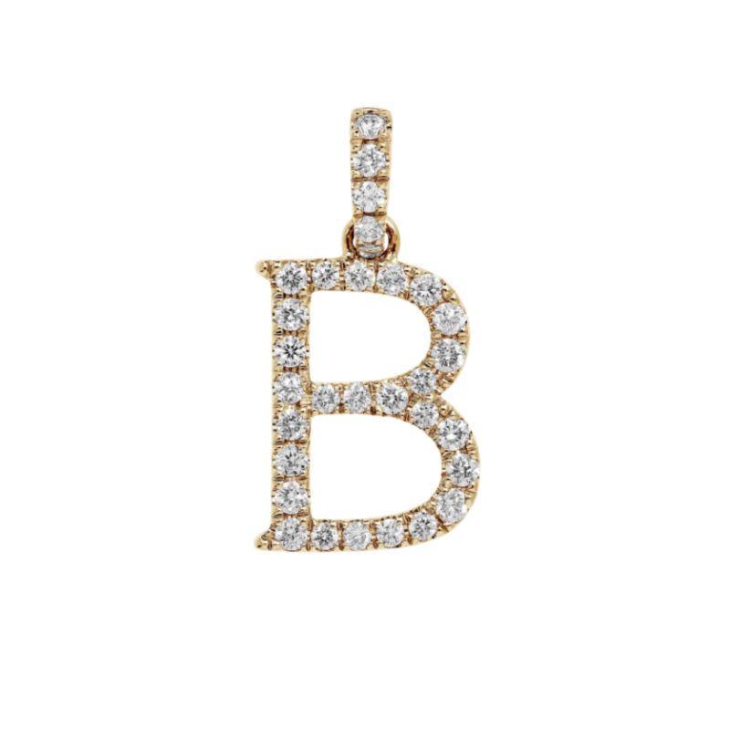 How to Layer Necklaces According to a Stylist