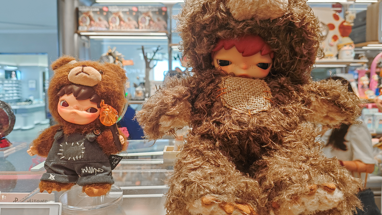 GUANGZHOU, CHINA - AUGUST 22: Pop Mart's Hirono vinyl plush figures are on display at a Pop Mart store on August 22, 2025 in Guangzhou, Guangdong Province of China. (Photo by VCG/VCG via Getty Images)