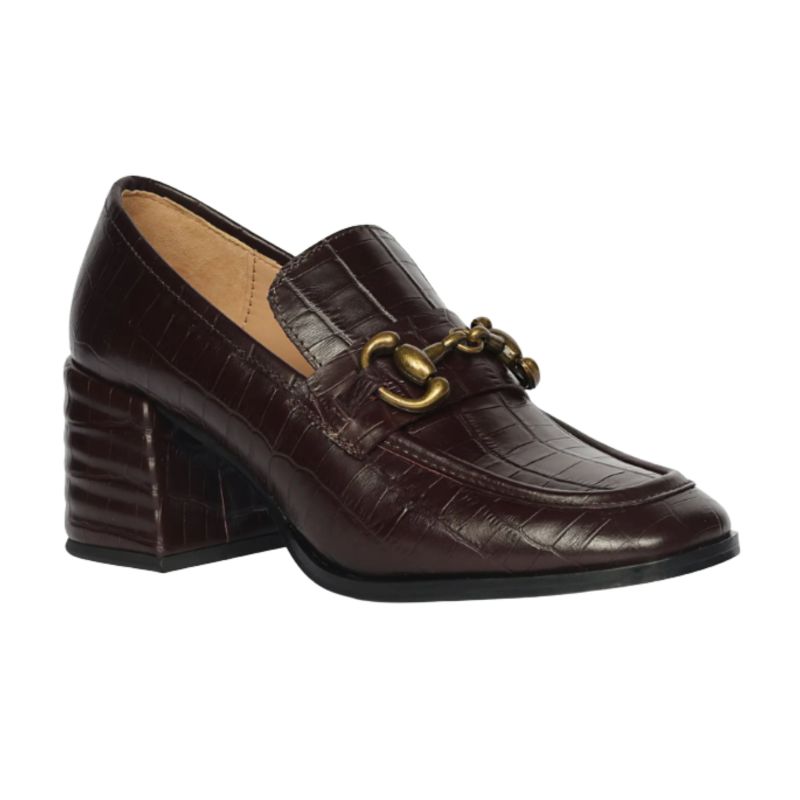 2026 Shoe Trends: The Best Boots, Sneakers, Heels, & Flats to Wear in the New Year