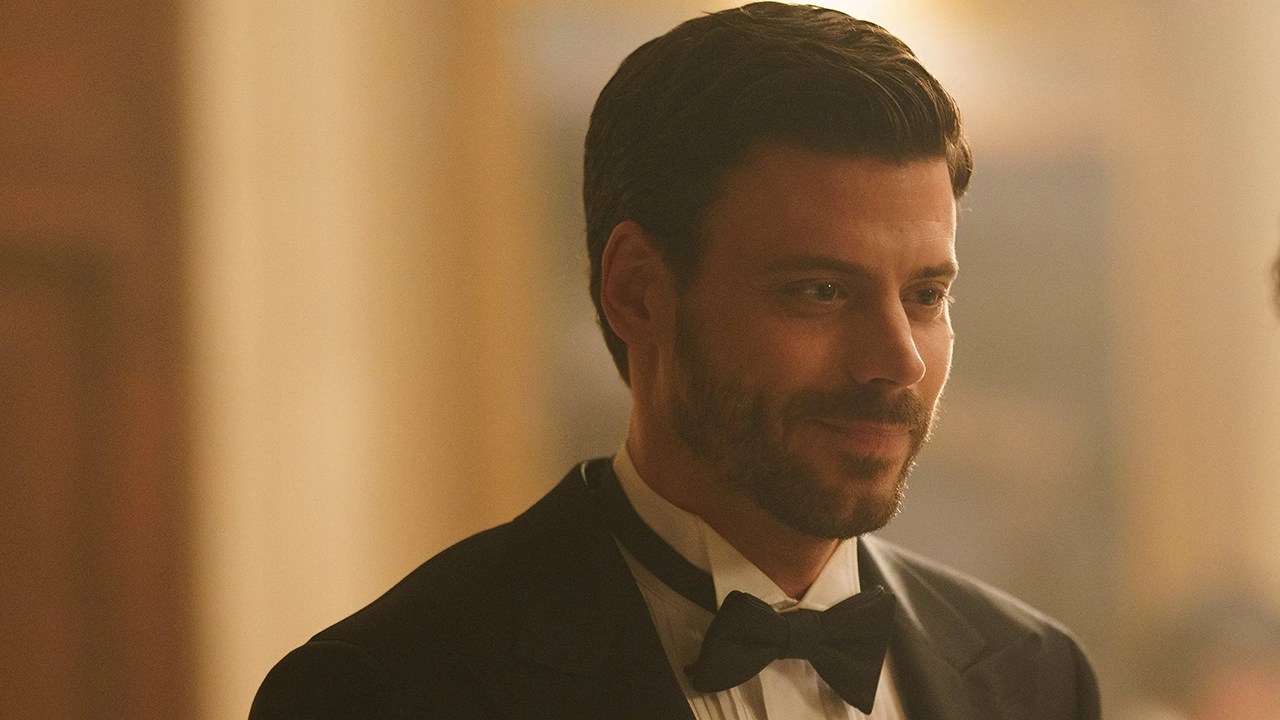 Francois Arnaud on Heated Rivalry