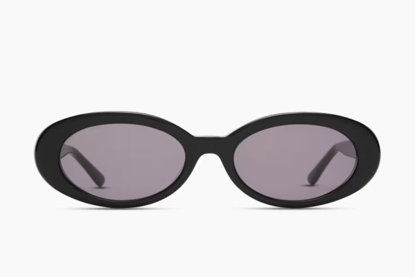 How to Copy Carolyn Bessette Kennedy's Style on a Budget